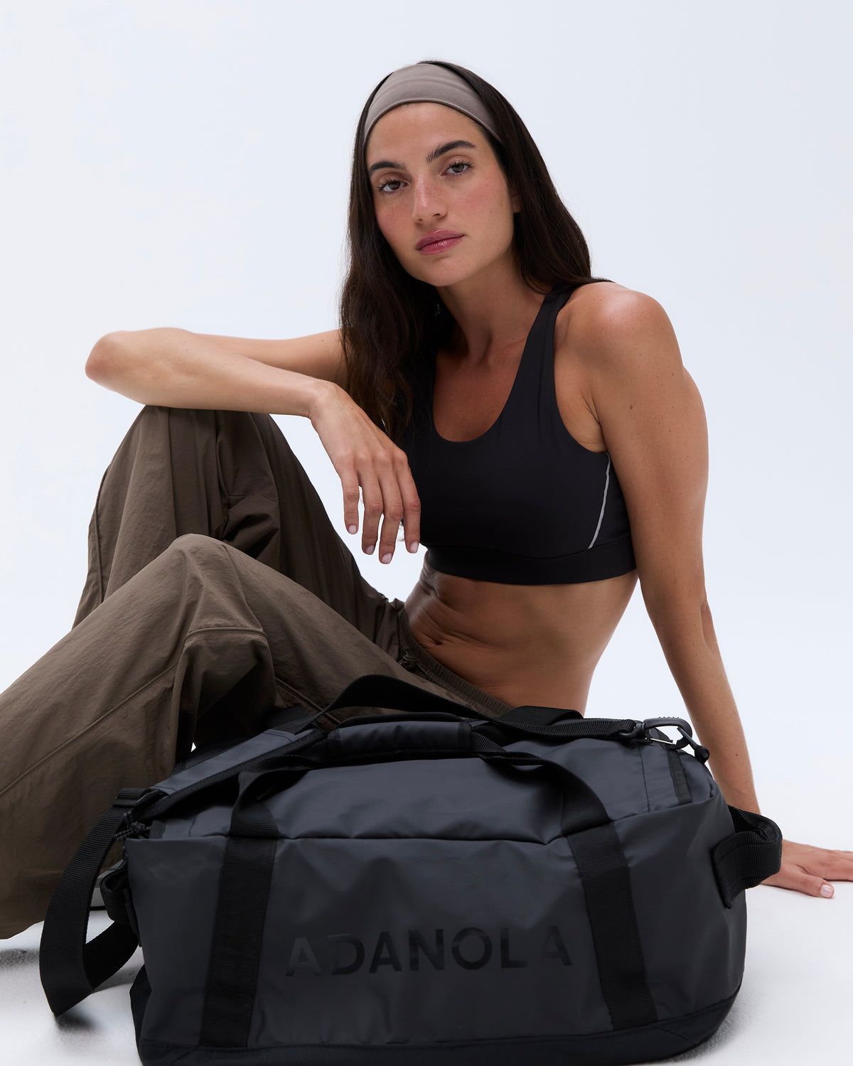 Adanola Duffle Bag Schwarz | 94YEZIPHA