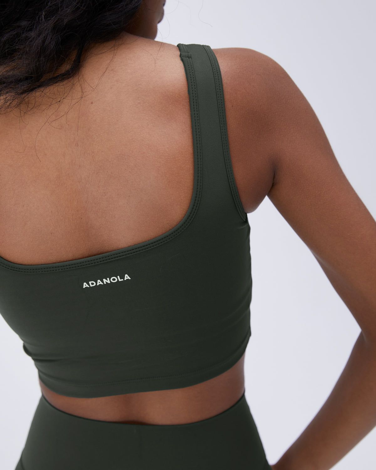 Adanola Ultimate Square Neck Bra Dunkelolivgrün | 32XGILJYU