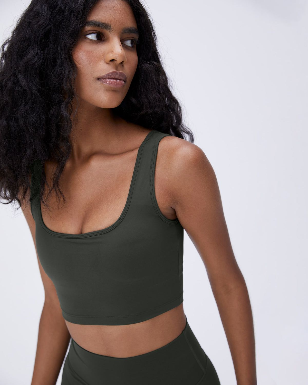 Adanola Ultimate Square Neck Bra Dunkelolivgrün | 45VGKNLSQ