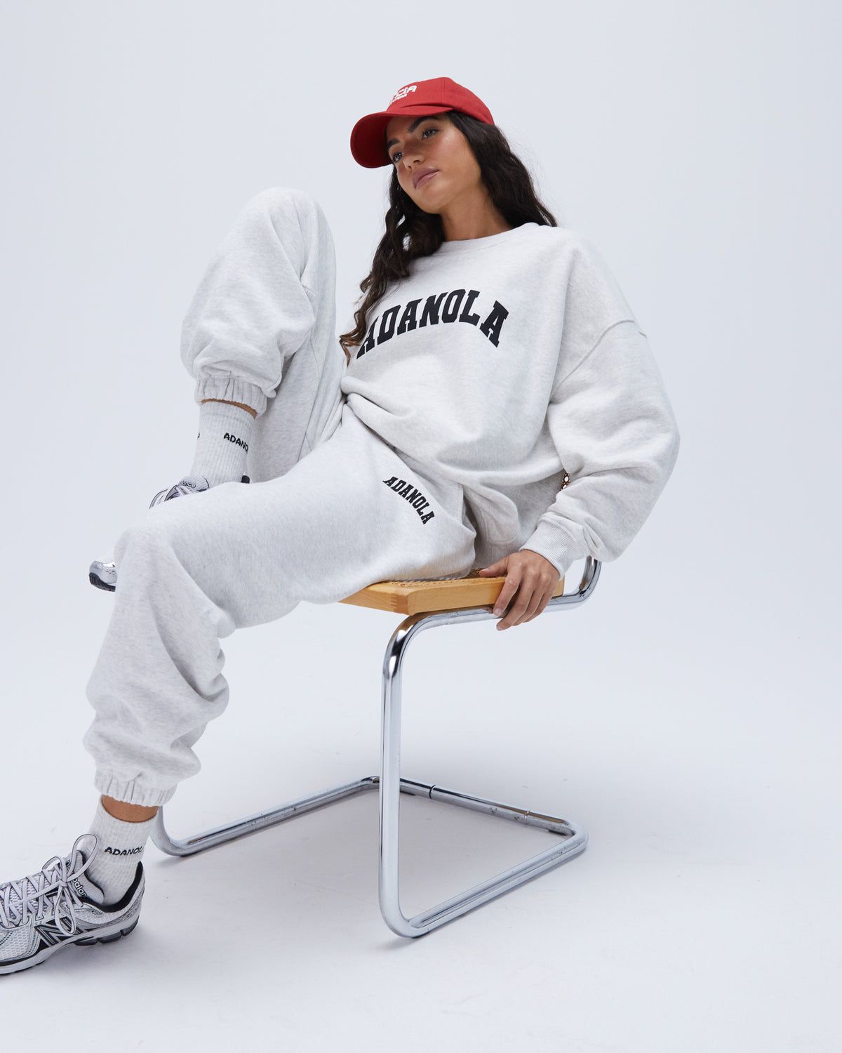 Adanola Varsity Sweatpants Hellgrau Schwarz | 51YOMCNWK