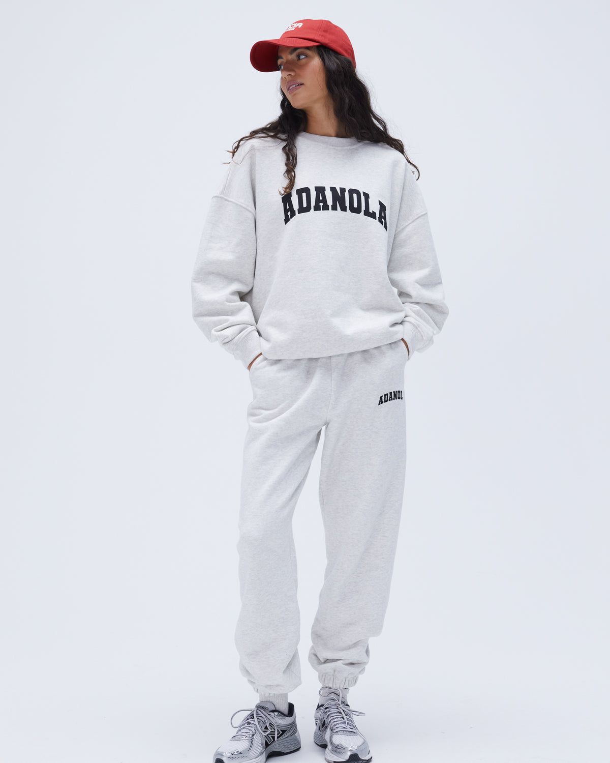 Adanola Varsity Sweatpants Hellgrau Schwarz | 51YOMCNWK